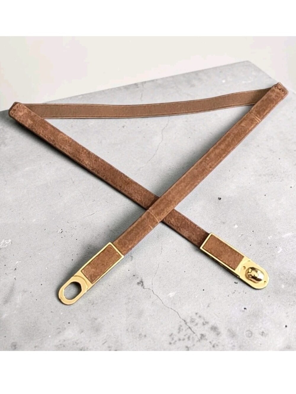 White House Black Market Brown Genuine Leather Stretch Waist Belt Size M 31-41"